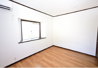 【洋室】 | パレス・エスポアⅠ | 出窓有