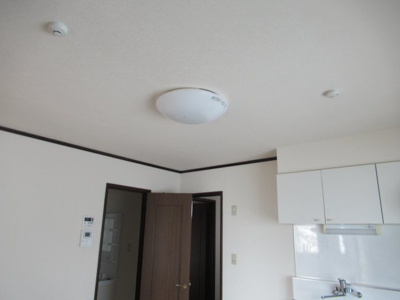 【設備】 | パレス・エスポアⅠ | リビング照明