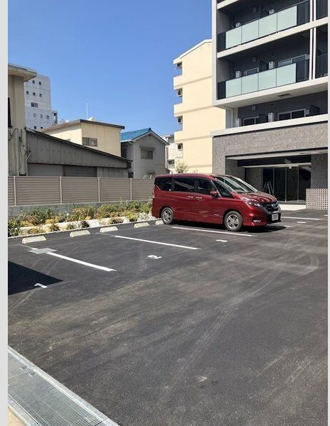 アリビオ大阪港の駐車場