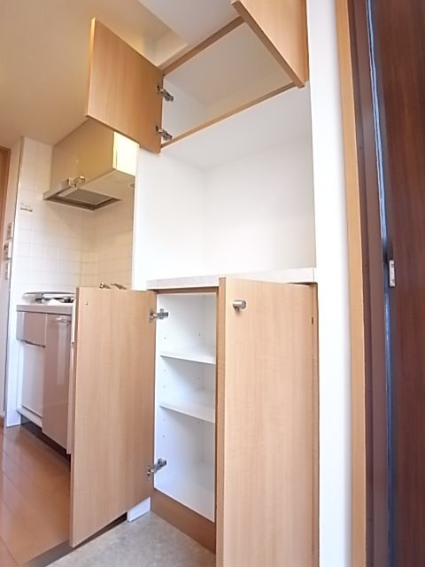 エステムコート三宮山手Ⅱソアーレの収納