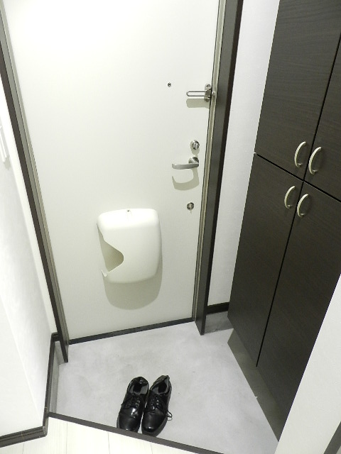 ＲＥＳＩＤＥＮＣＥ　ＰＩＮＯの玄関