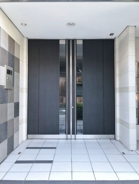 Soleado(ソレアード)のエントランス