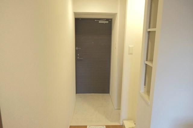 ＬＵＮＩＱ高島平の玄関