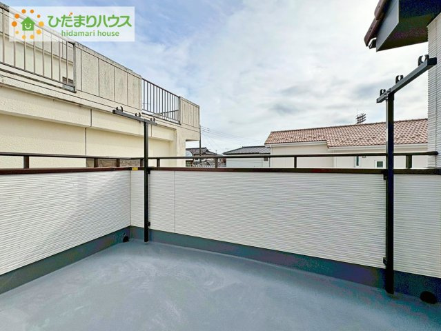 高萩市高浜町のバルコニー|広々としたバルコニー。お洗濯物もぜーんぶ干せちゃいます！！