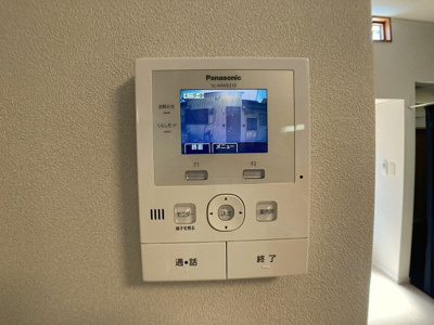 【セキュリティ】 | 浜添アパート北棟 | 録画機能付きのモニターフォンで安心のセキュリティ