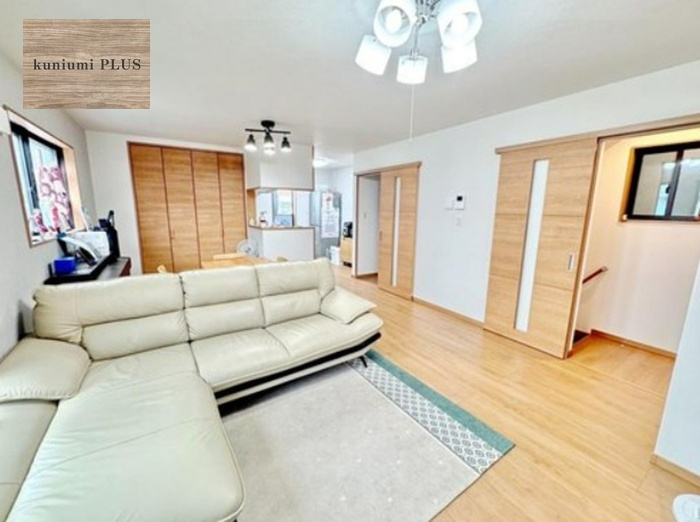 大阪市鶴見区今津南3丁目の居間・リビング