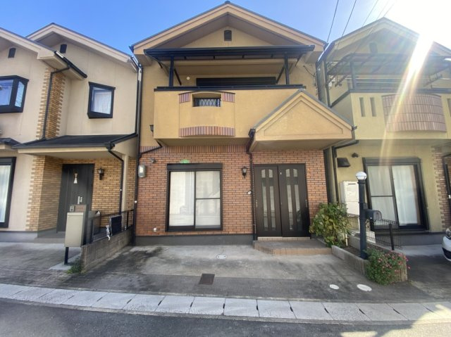 京都市西京区大枝東長町の外観|駐車スペース1台あり（車種によります）。