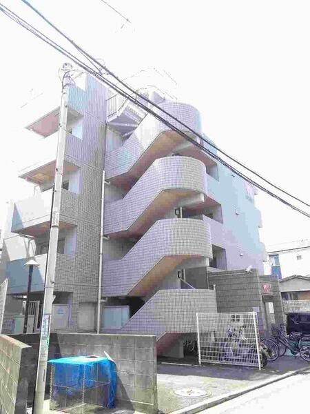 ウインベルデユエット横浜阪東橋２号館の外観