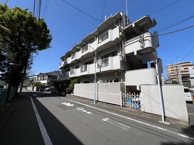 メゾン富士の外観