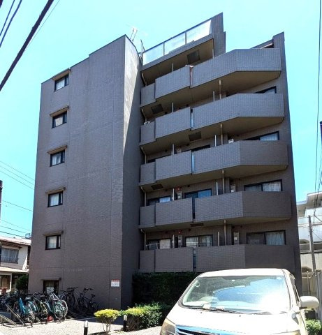 ルーブル中野坂上参番館の外観