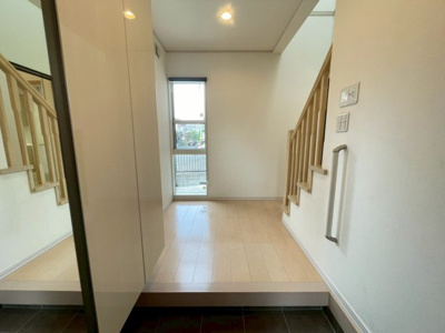 【玄関】 | パレNM黒須