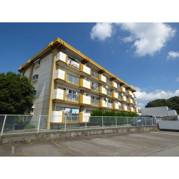 マンション岡田