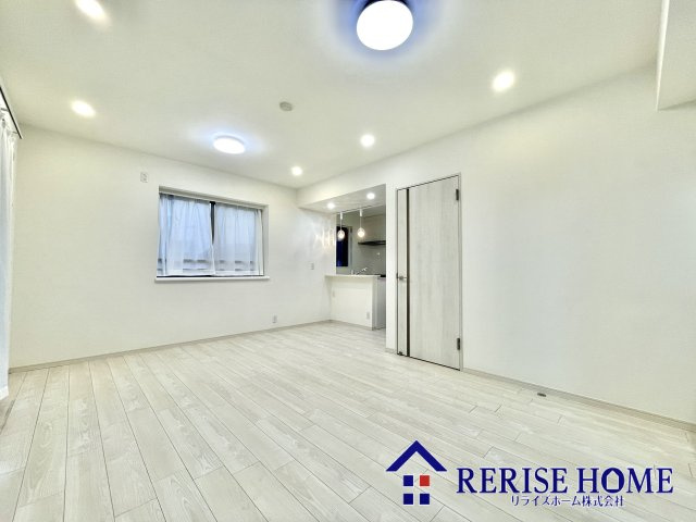 【居間・リビング】