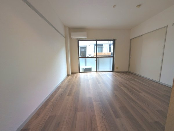 AquaCity新川崎(アクアシティ新川崎)の洋室