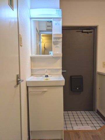 AquaCity新川崎(アクアシティ新川崎)の独立洗面台