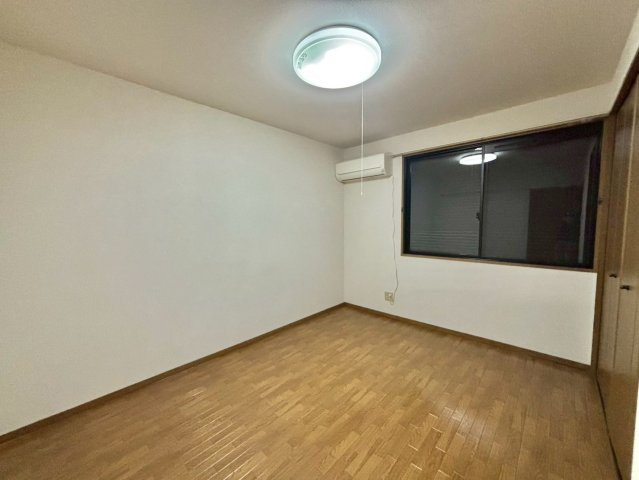 サンフレッチェMの洋室