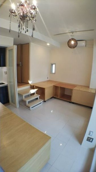 U residence 弁天町　(是空弁天)の居間・リビング