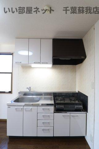 サニーコート国分寺台のキッチン|お料理しやすいキッチンです