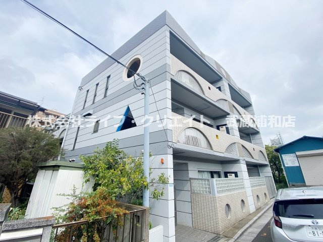 戸田市川岸３丁目の賃貸マンションの外観