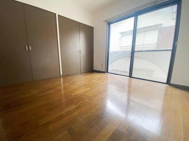 戸田市川岸３丁目の賃貸マンションの洋室