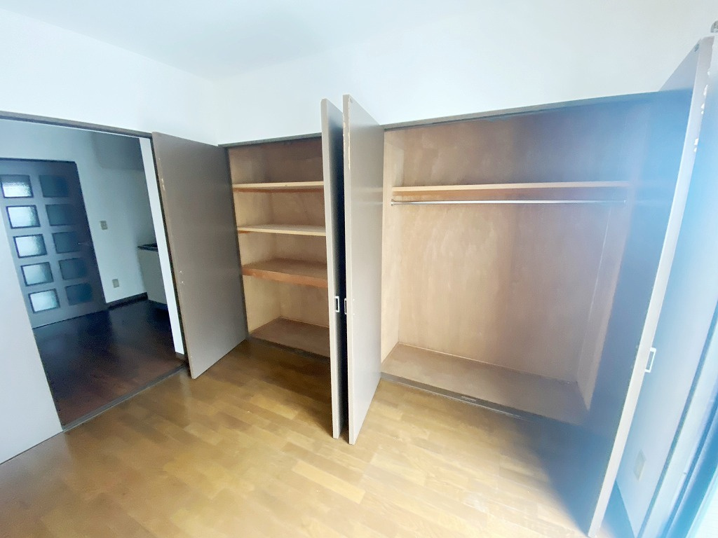 戸田市川岸３丁目の賃貸マンションの収納