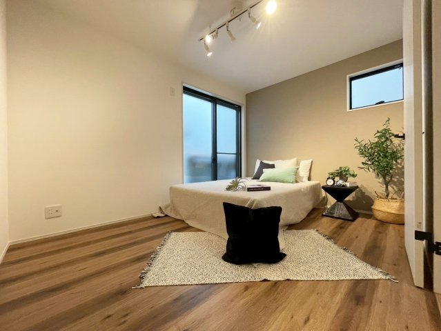 大道南1 新築戸建の洋室|落ち着いた色調の洋室です