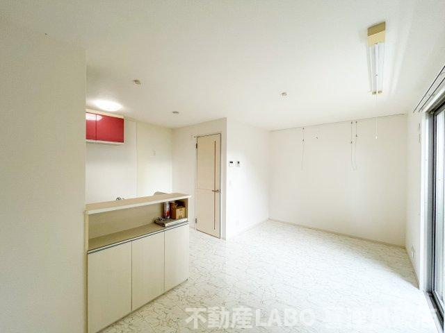 アフロディーテの居間・リビング