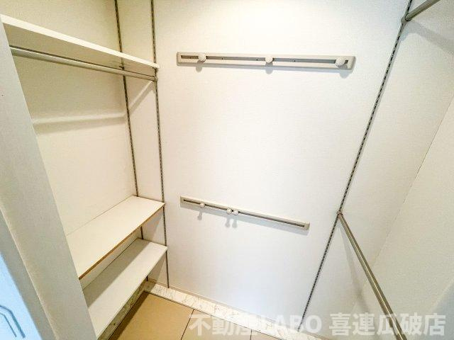 アフロディーテの内装