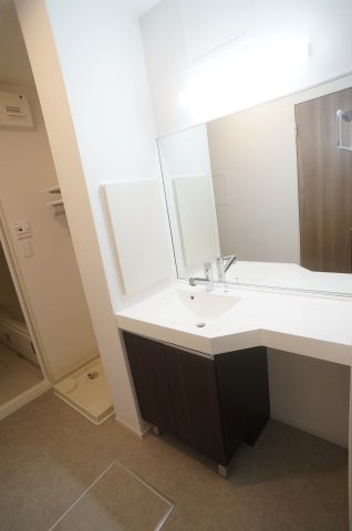 ソレイユ（中筋７丁目）の洗面所