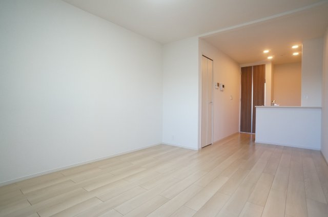 ソレイユ（中筋７丁目）の居間・リビング