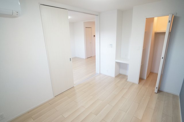 ソレイユ（中筋７丁目）の寝室