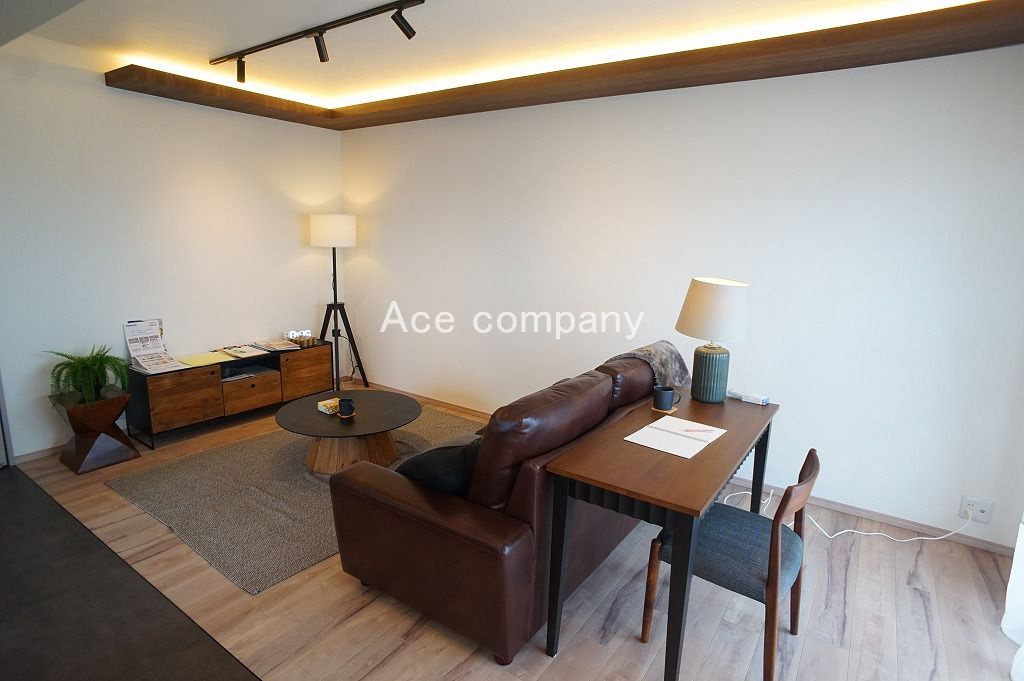 【居間・リビング】の画像