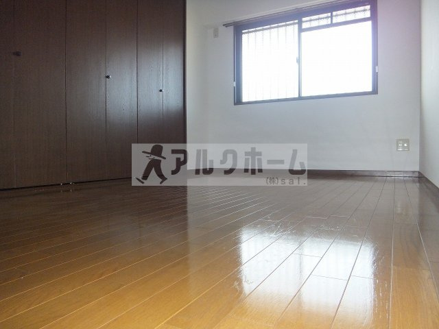 バンシャイン法善寺の洋室