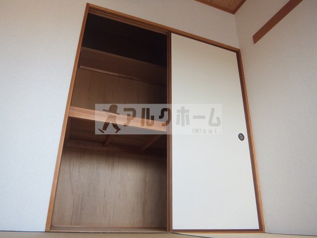 バンシャイン法善寺の収納