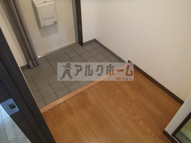 バンシャイン法善寺の玄関