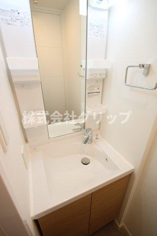 ルフレプレミアム横浜リーヴァの独立洗面台