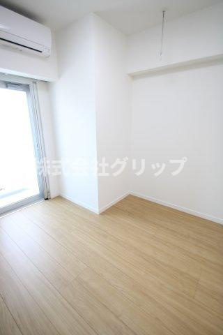 ルフレプレミアム横浜リーヴァの洋室