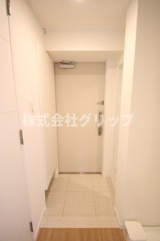 ルフレプレミアム横浜リーヴァの玄関