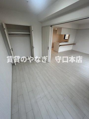 【洋室】 | LaDouceur門真