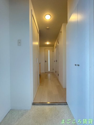 【玄関】 | アーバンソレイユ