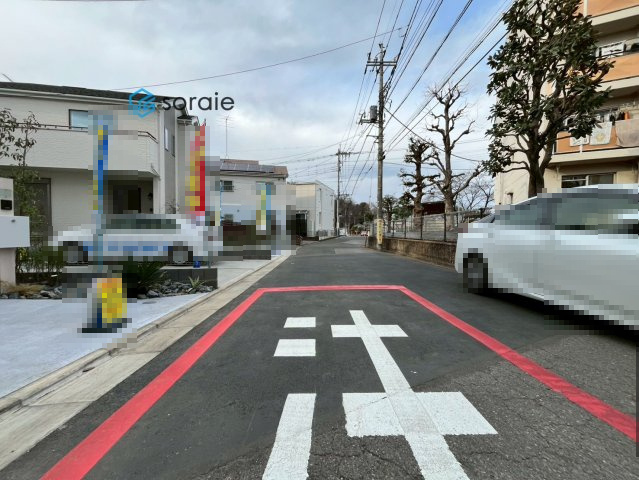 所沢市東所沢3丁目　新築戸建　ハートフルタウンの前面道路含む現地写真|令和8年2月2日撮影。