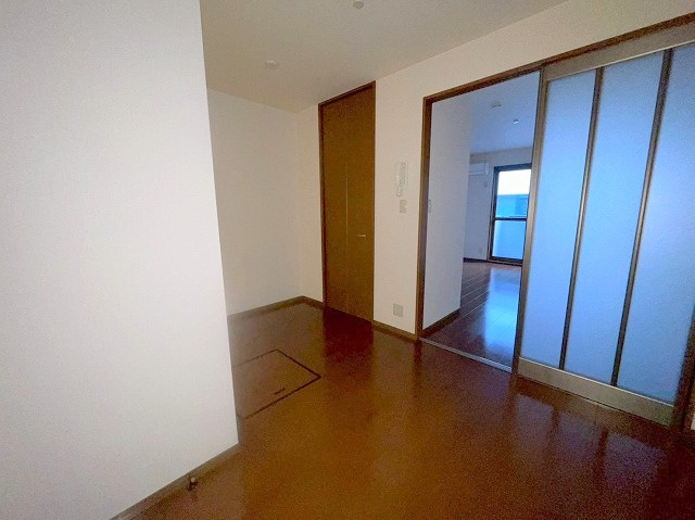 グランシャンブルの居間・リビング