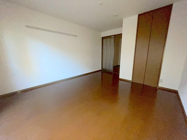 グランシャンブルの洋室