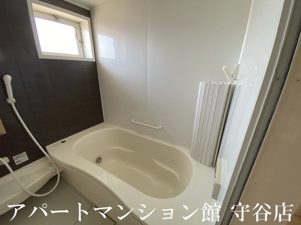 アモールⅡCの浴室