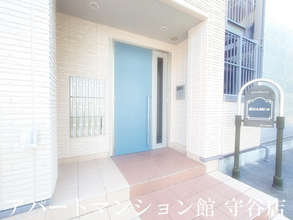 第二AMビルのエントランス