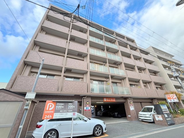 サン・ドミールの外観