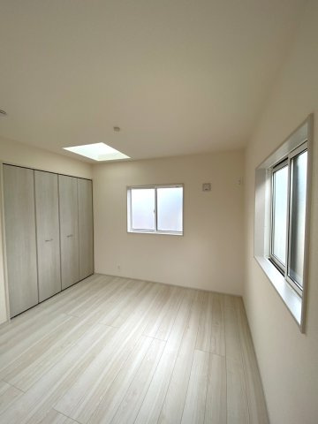 【洋室】 | 川越市豊田町二丁目　新築戸建　1号棟 | 2部屋続き間です。