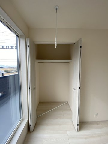 【洋室】 | 川越市豊田町二丁目　新築戸建　1号棟 | 2部屋続き間です。