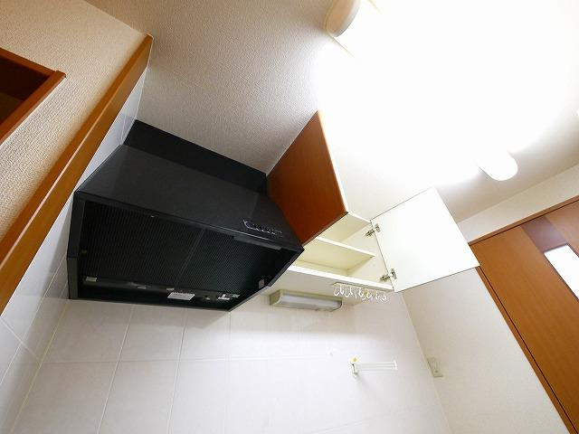 プランドール大和のキッチン|コンパクトなキッチンで掃除もラクラク