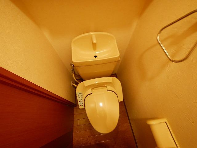 プランドール大和のトイレ|落ち着いたトイレです